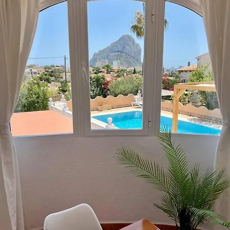 Relaxdiversion En Piscina Bbq Y Cocina Ext