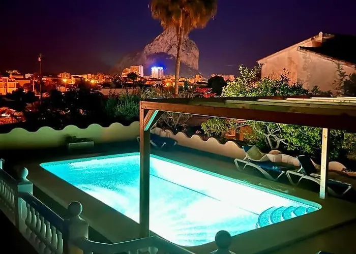 Relaxdiversion En Piscina Bbq Y Cocina Ext Villa