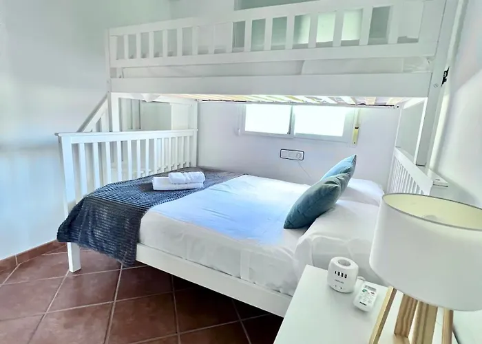 Relaxdiversion En Piscina Bbq Y Cocina Ext * Calp